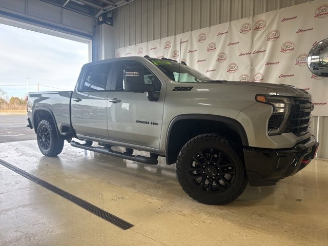 Used 2025 Chevrolet Silverado 2500HD LT with VIN 2GC4KNE7XS1108227 for sale in Kansas City