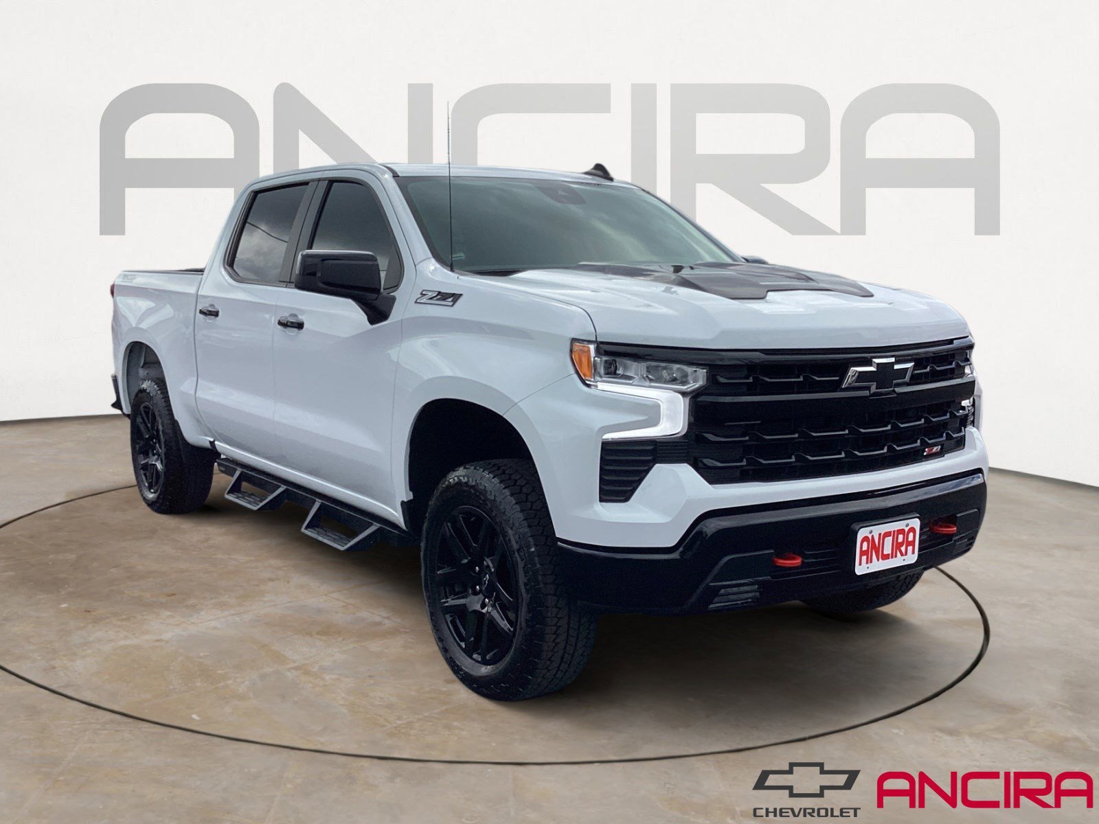 2025 Chevrolet Silverado 1500 LT Trail Boss 4X4 Crew Cab Short Box's photo