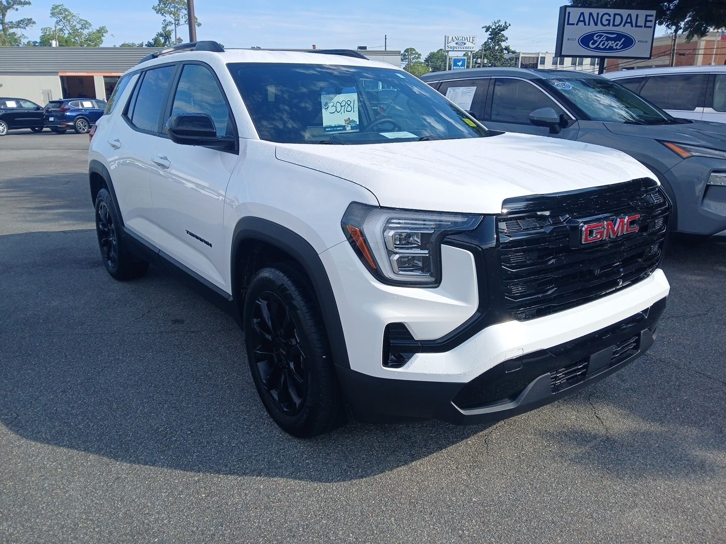 Used 2026 Summit White GMC Elevation image 3