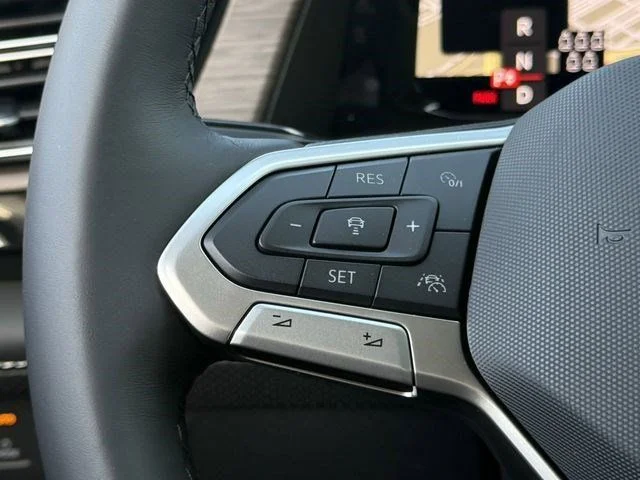2026 Volkswagen Atlas SEL Premium R-Line - Photo 10