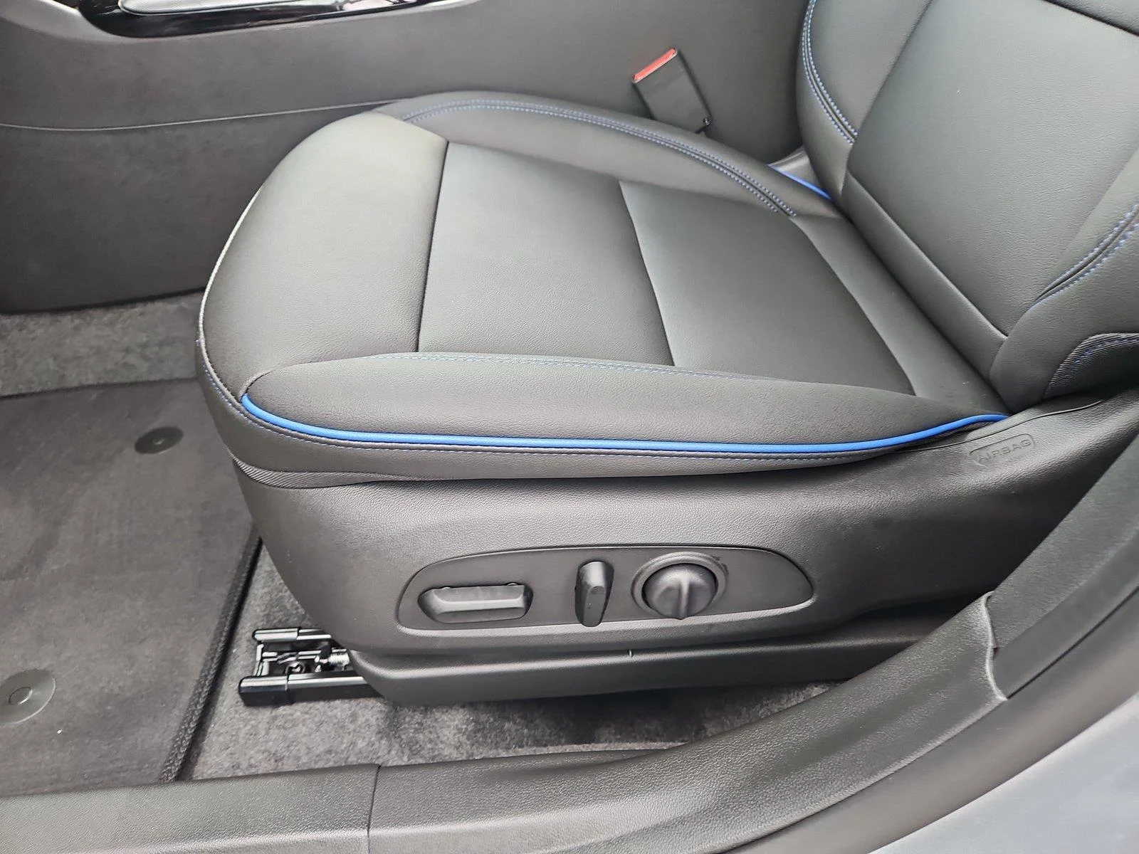 2026 Buick Envista Sport Touring - Photo 16