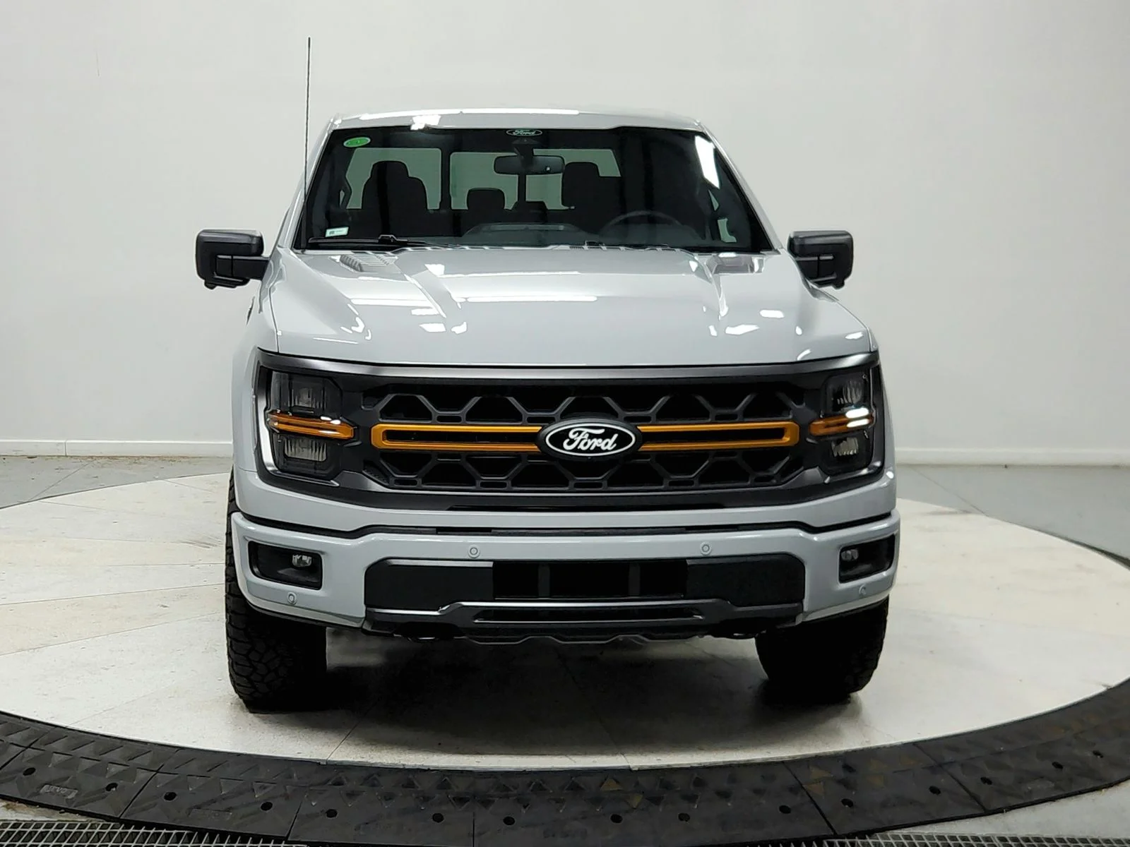 New 2026 White Ford Tremor image 3