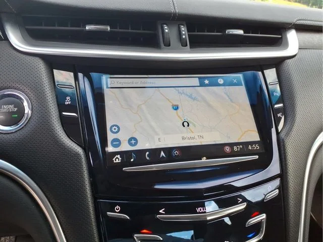 Used 2019 Black Cadillac Luxury image 22