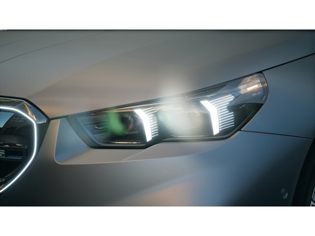 New 2026 FROZEN DEEP GRE BMW  image 6