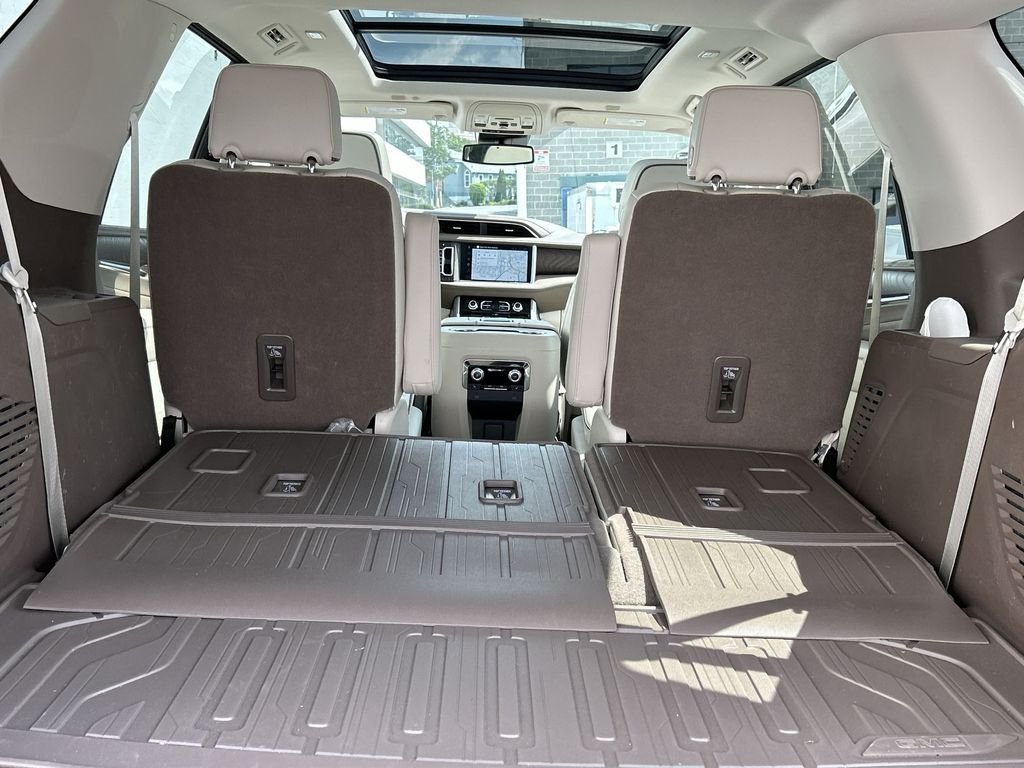 Used 2023 Blue GMC Denali image 23