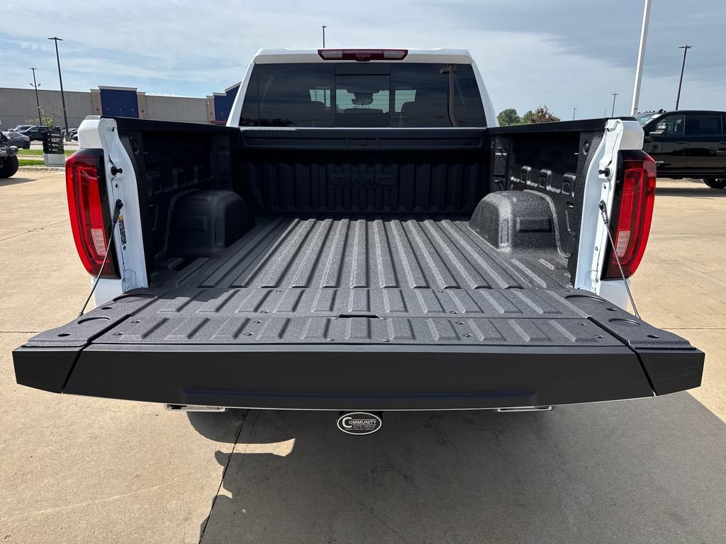 2026 GMC Sierra 1500 AT4 - Photo 11