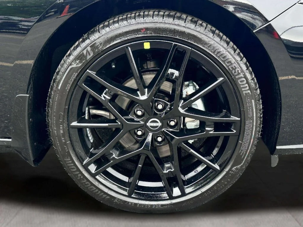 New 2026 Super Black Nissan SR Midnight Edition® image 9