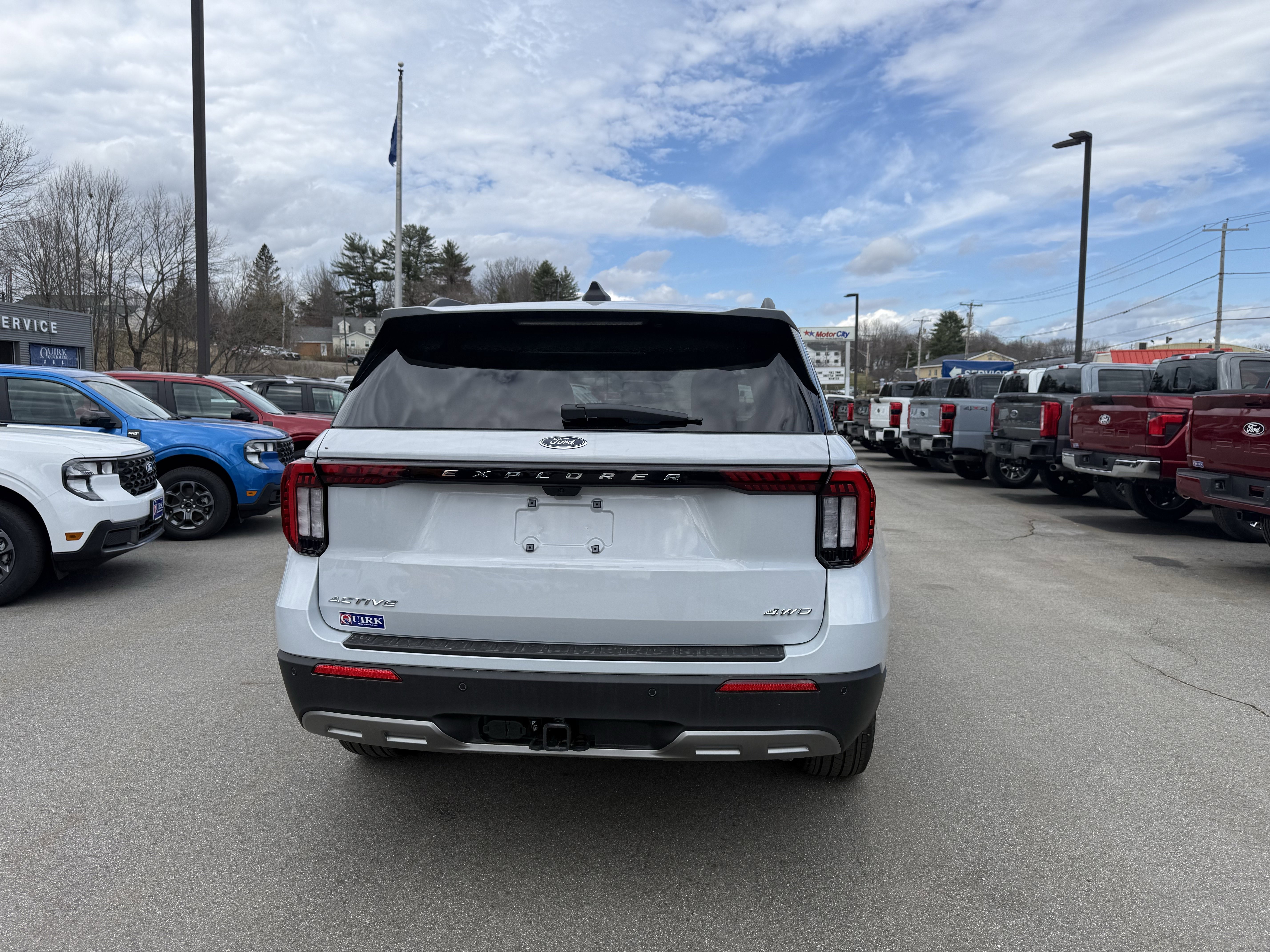 New 2026 Space White Metallic Ford Active image 8
