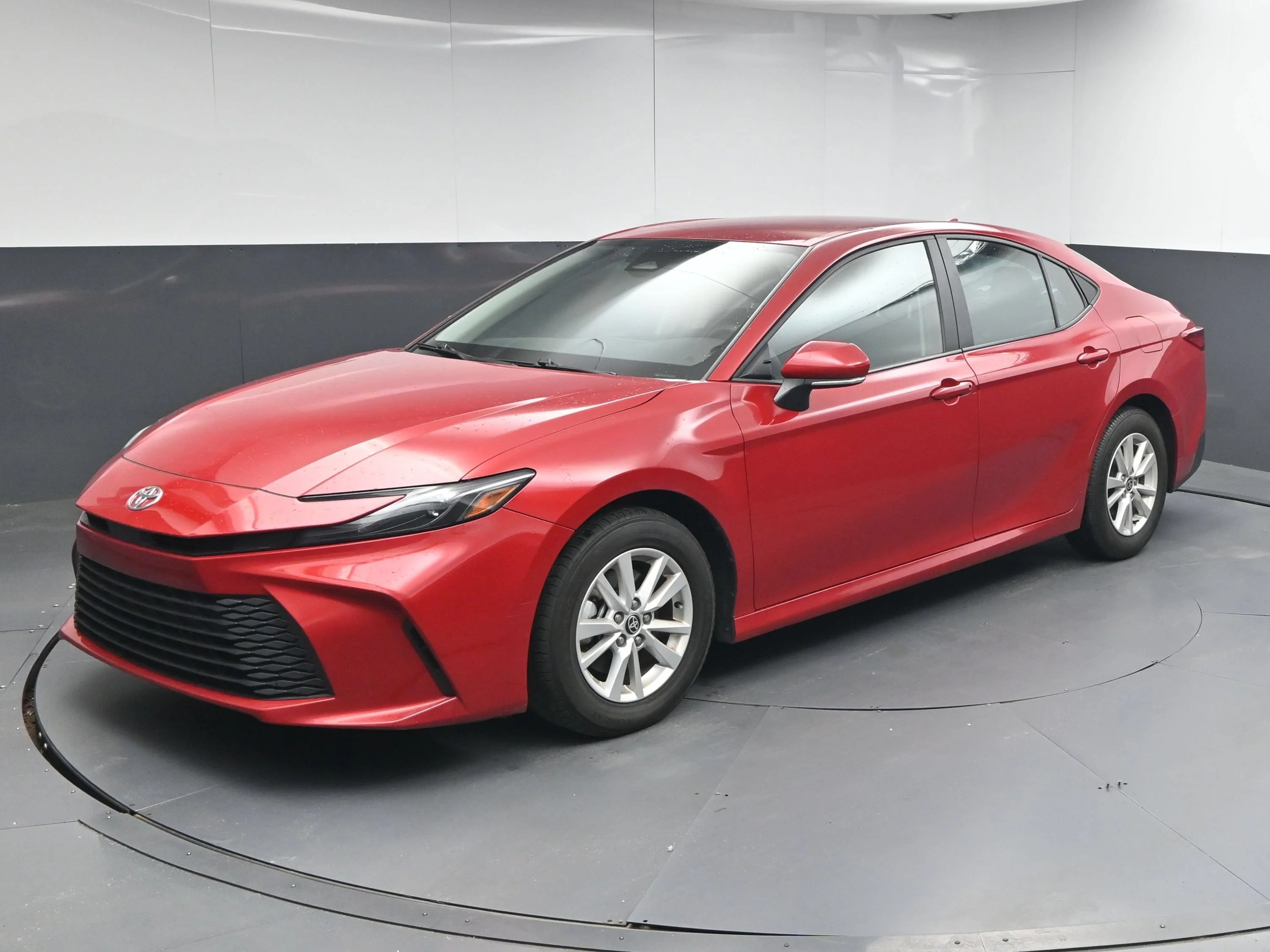 Used 2025 Red Toyota LE image 3