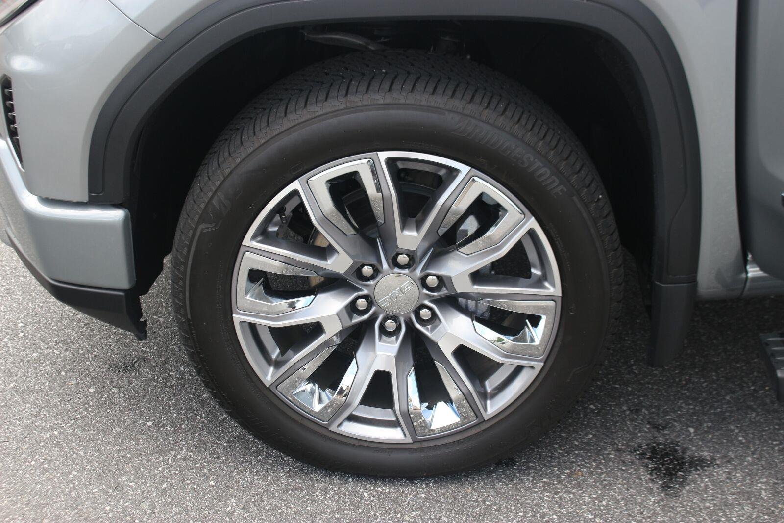 Used 2026 Sterling Metallic GMC Denali image 41