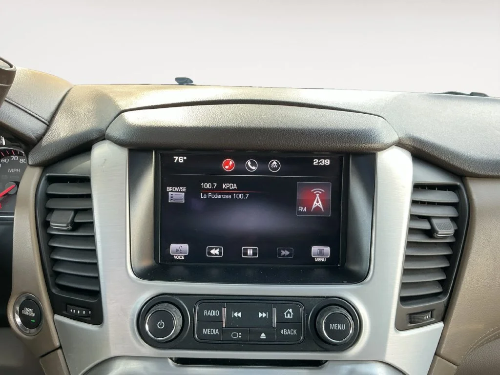 Used 2015 WHITE DIAMOND TRICOAT GMC SLT image 21