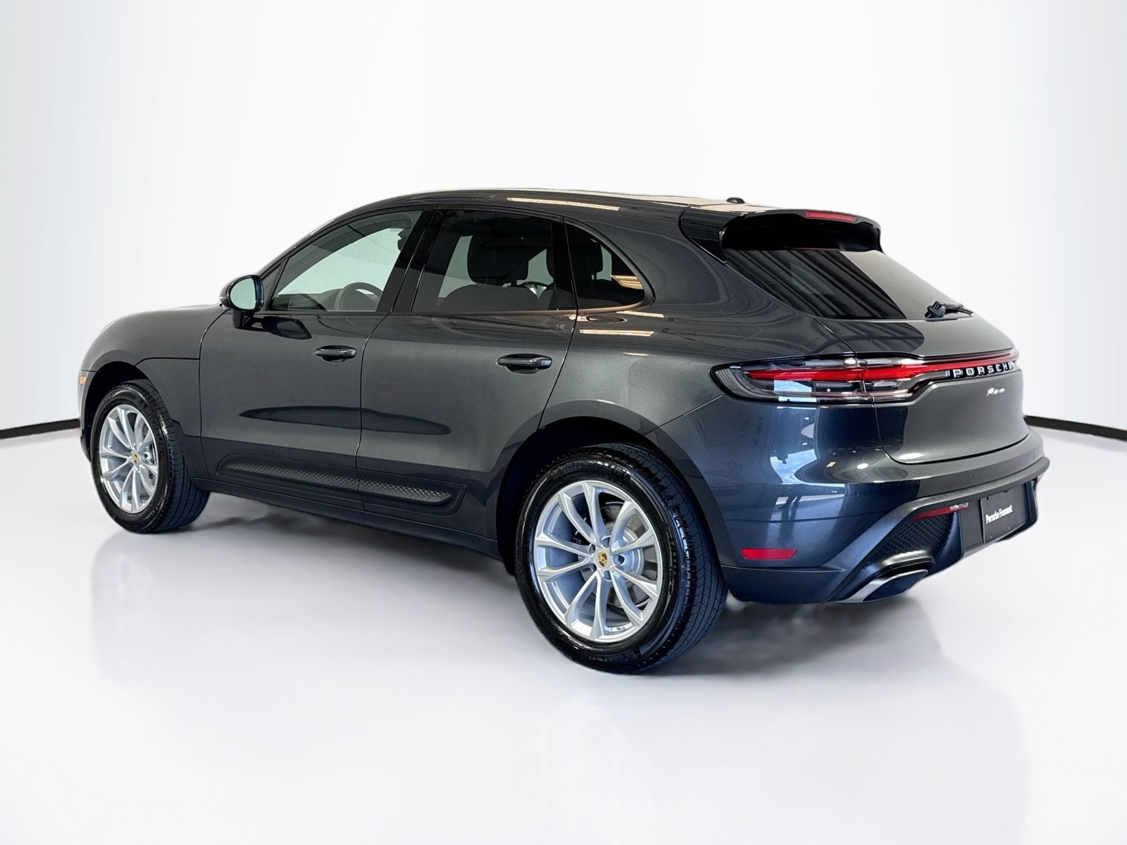 Used 2026 Volcano Grey Metallic Porsche  image 3