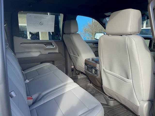 2026 GMC Sierra 1500 SLT - Photo 18