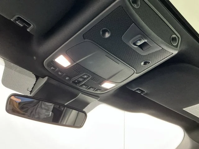 Used 2019 Blue Ford Platinum image 24