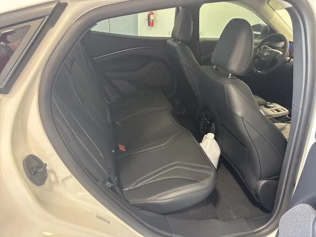 Used 2023 White Ford Premium image 23