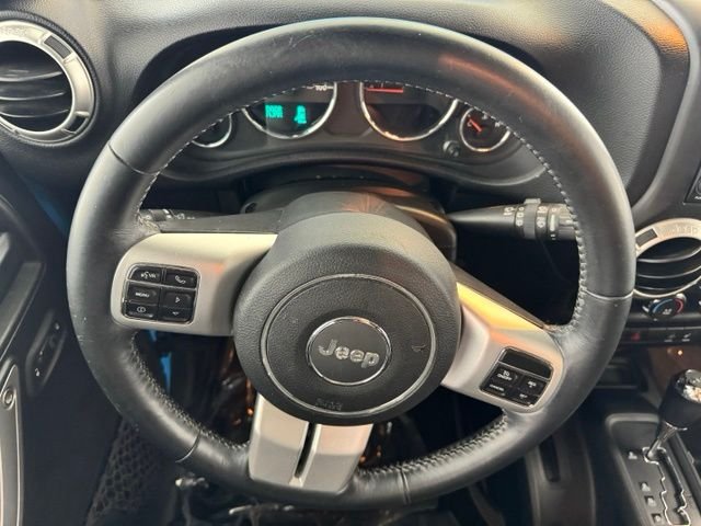 Used 2017 Blue Jeep Unlimited Sahara image 28
