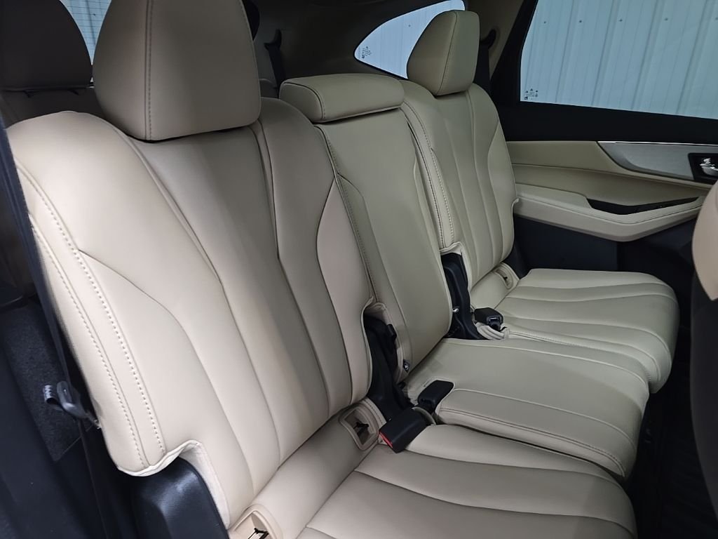 Used 2023 Platinum White Pearl Acura 3.5L image 19
