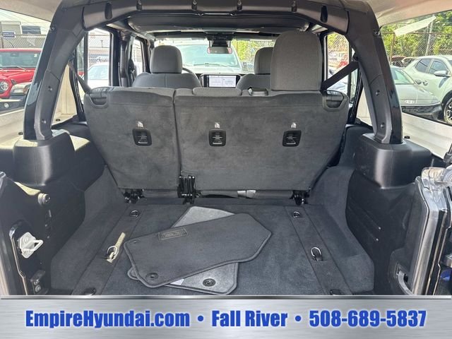 Used 2024 Black Clearcoat Jeep Sport S image 5
