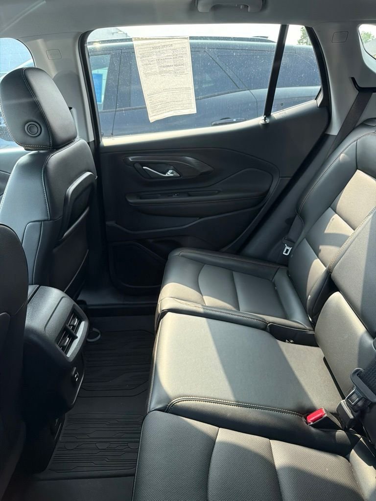 Used 2020 Red GMC SLT image 11