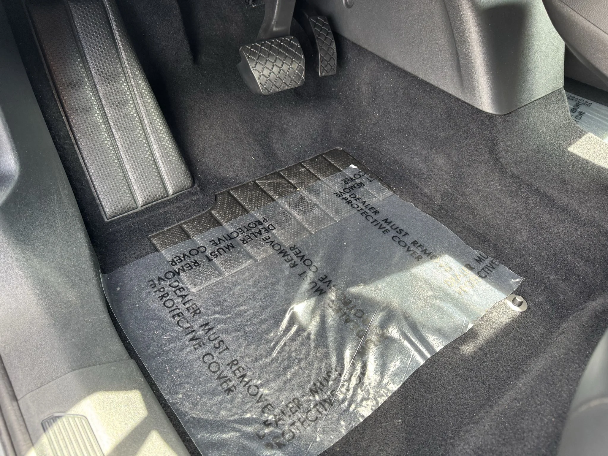 Used 2021 Black Roof Volkswagen Pro S w/ Gradient Pkg image 16