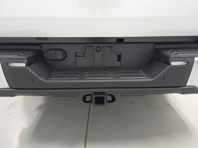 New 2026 Wind Chill Pearl <sup>1</sup> Toyota Tundra Limited image 8