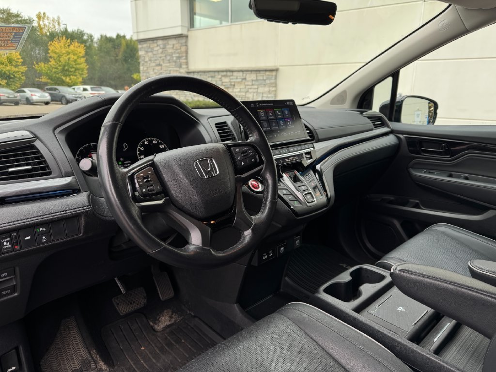 2025 Honda Odyssey Elite - Photo 11