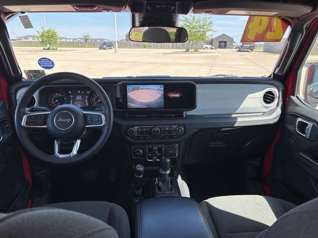 Used 2024 Red Jeep Sahara image 16