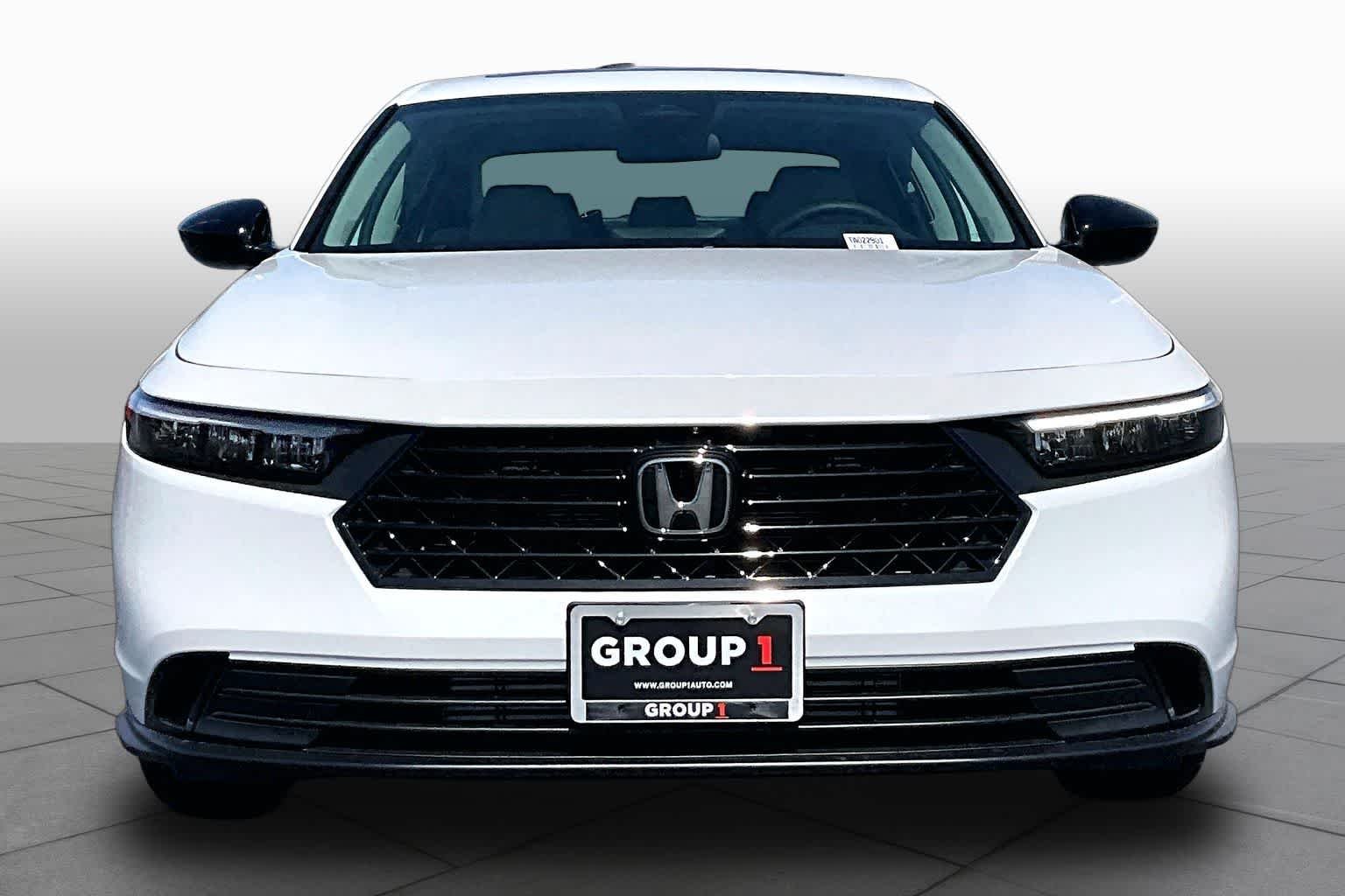 New 2026 Platinum White Pearl Honda SE image 3