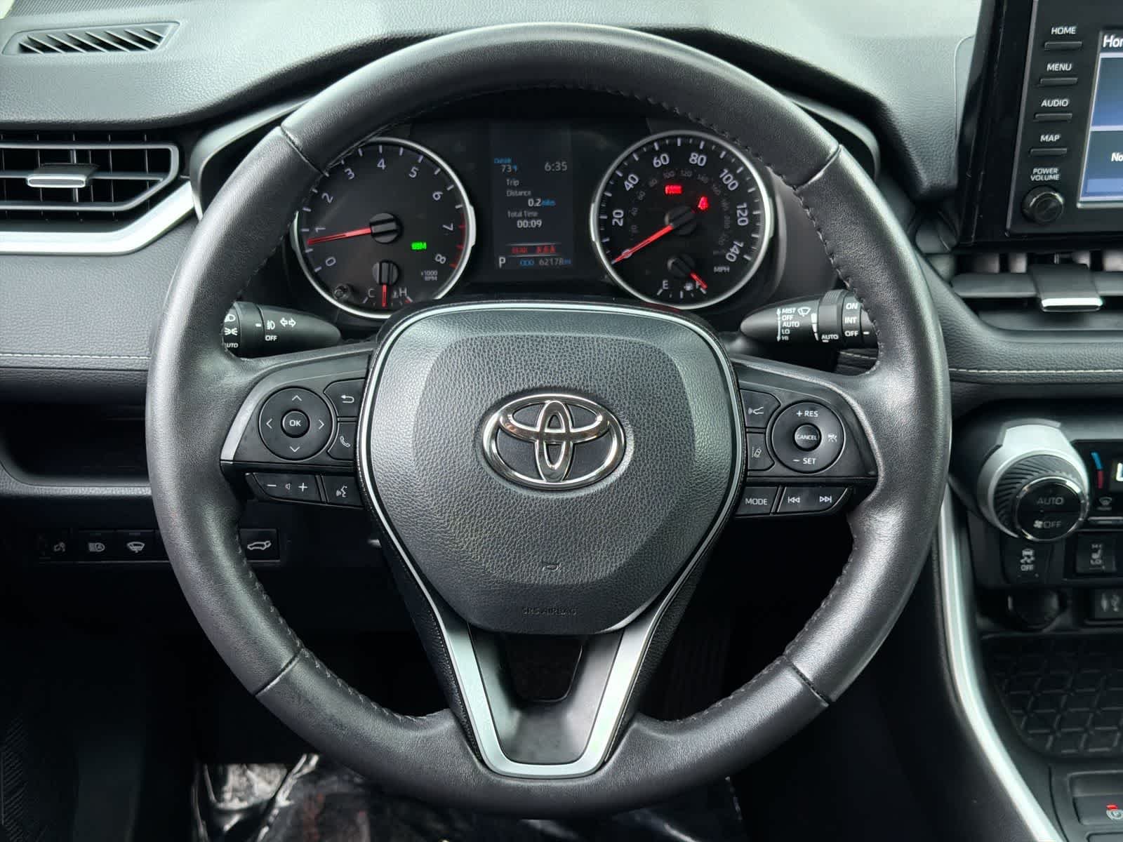 Used 2019 Blueprint Toyota XLE Premium image 23