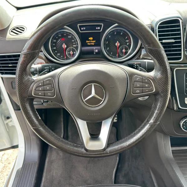 Used 2017 White Mercedes-Benz GLE 43 Sport Utility 4D image 34