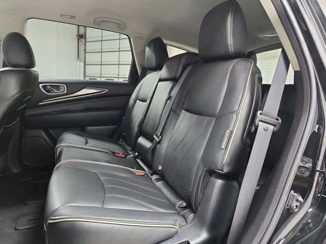 Used 2020 Black INFINITI LUXE image 38