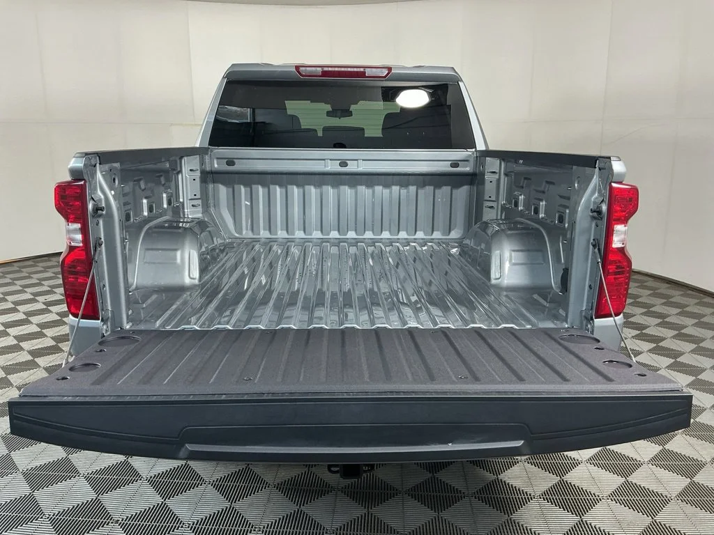New 2026 Gray Chevrolet LT image 8