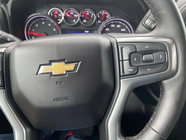 Used 2023 White Chevrolet LT image 26
