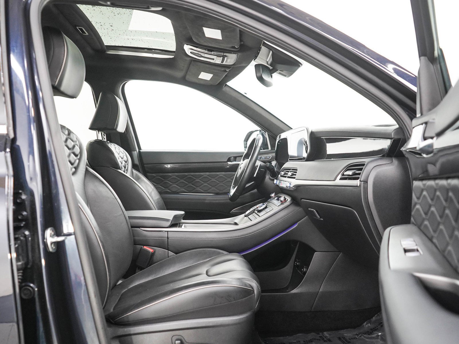 Used 2020 Moonlight Cloud Hyundai Limited AWD image 12