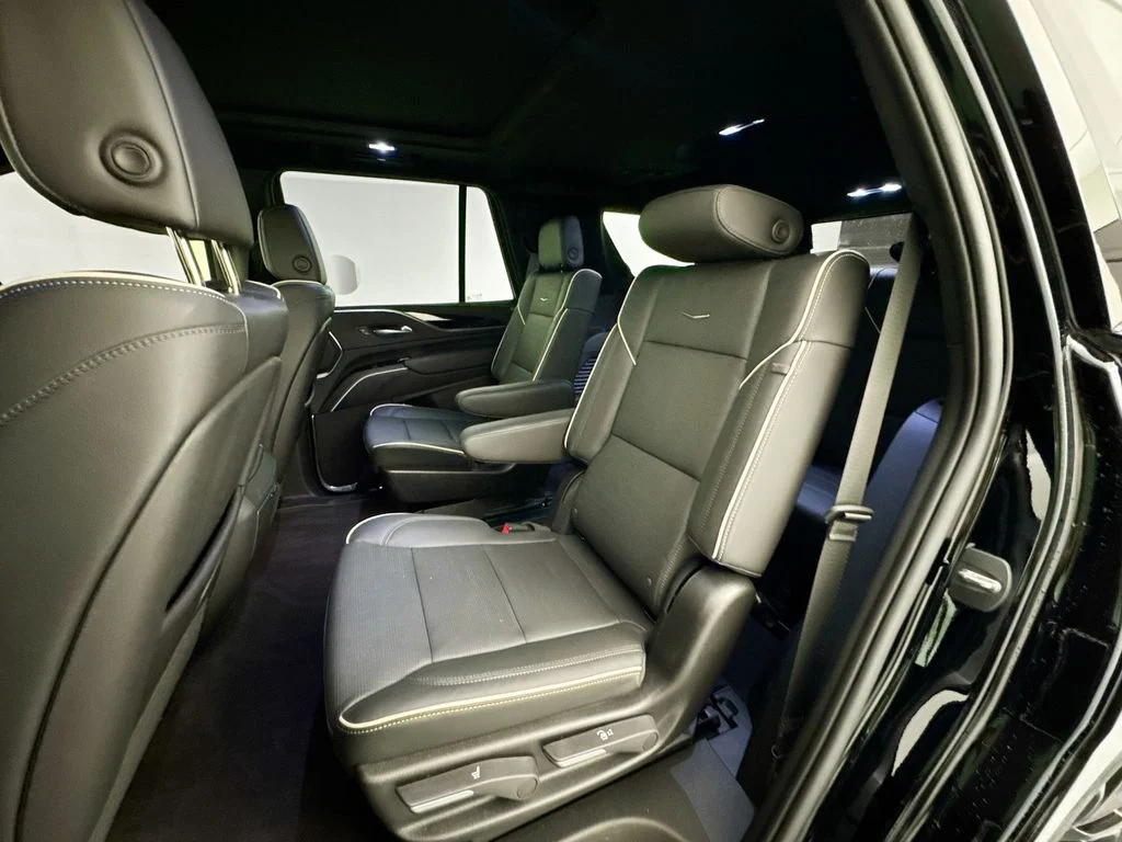 Used 2023 Black Cadillac Sport image 25