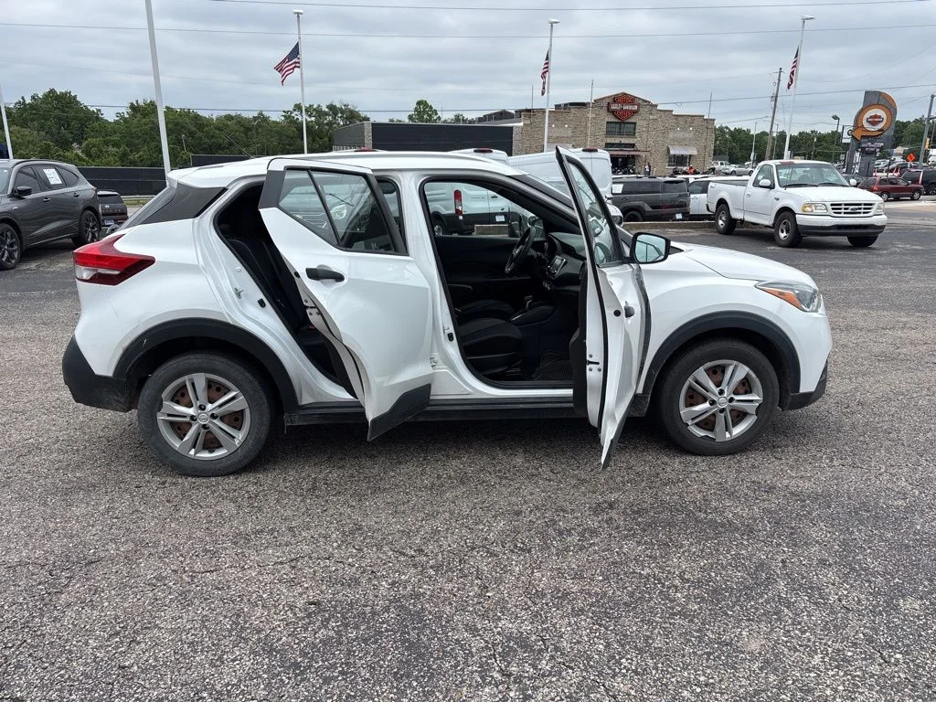 Certified Used 2018 Fresh Powder Nissan S image 8