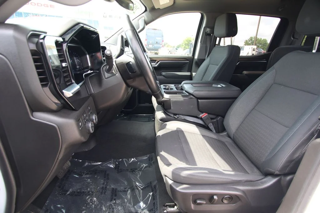 Used 2026 White Chevrolet RST image 6