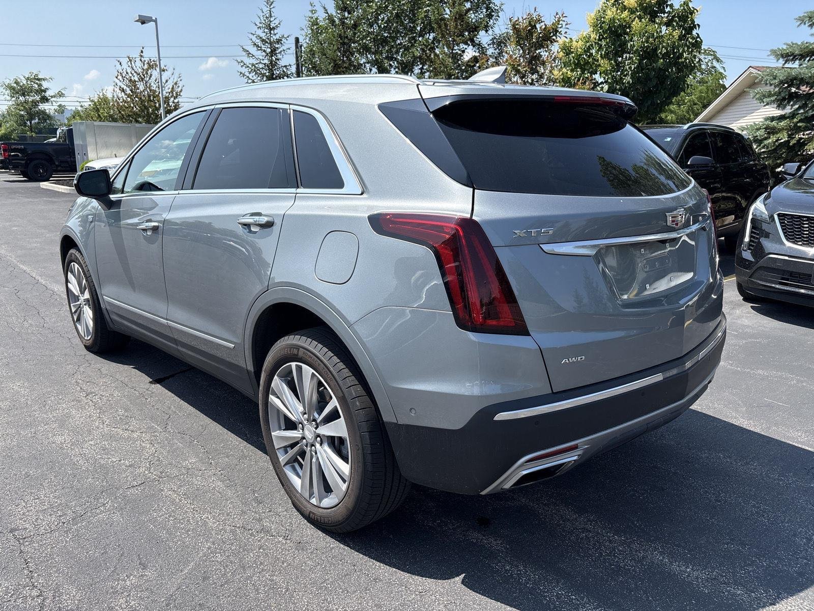 Used 2024 Argent Silver Metallic Cadillac AWD Premium Luxury image 17