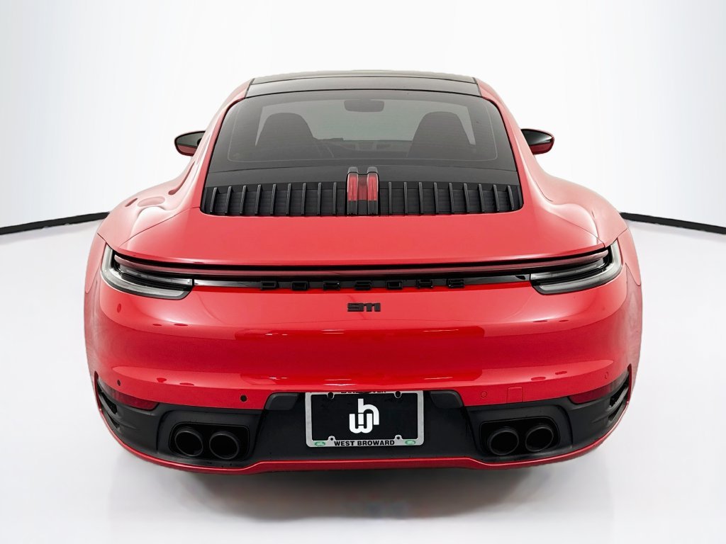 Used 2020  Porsche Carrera image 6