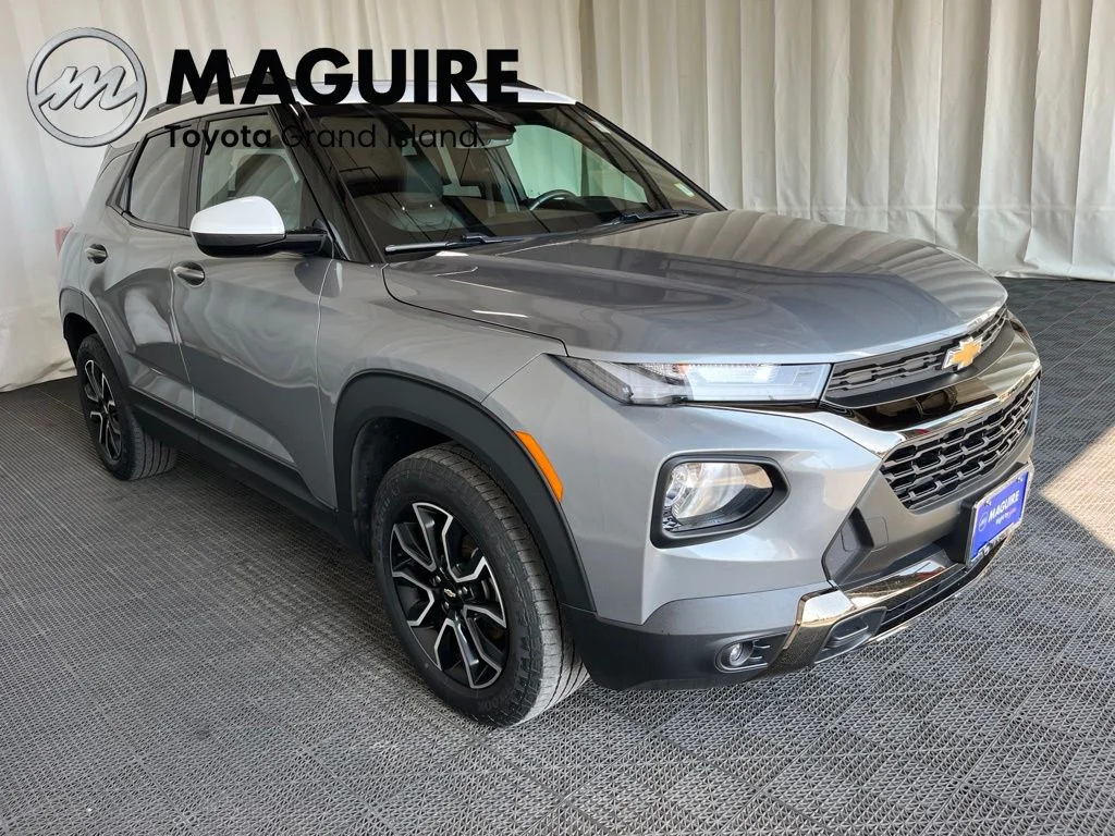 Used 2023 Gray Chevrolet ACTIV image 32