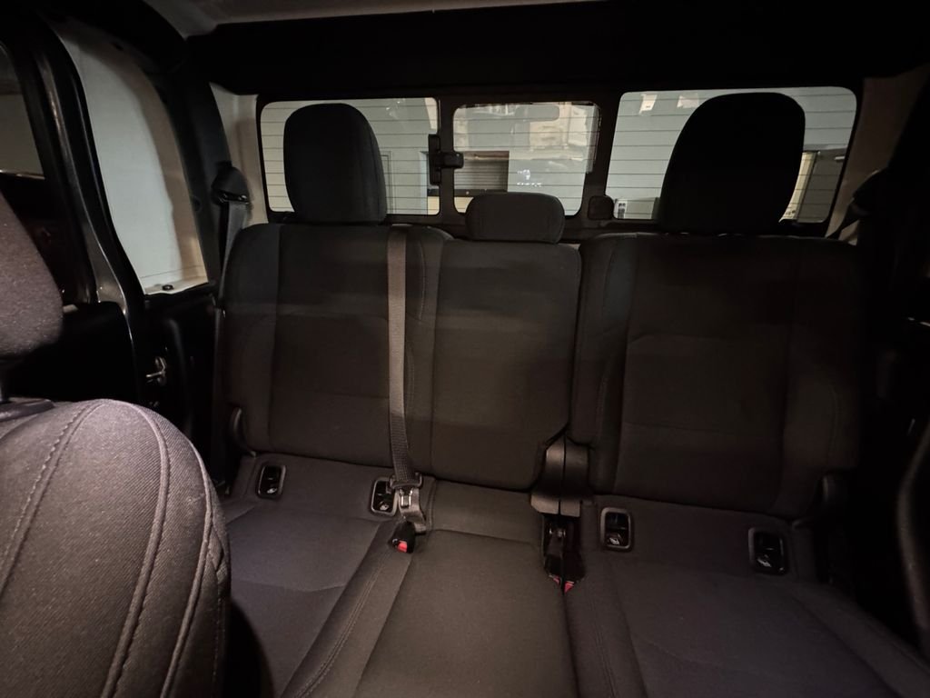 Used 2023 Gray Jeep Sport image 19