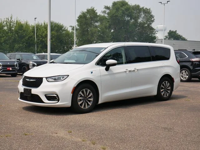 Used 2023 Chrysler Pacifica Hybrid Touring L with VIN 2C4RC1L75PR569150 for sale in White Bear Lake, Minnesota