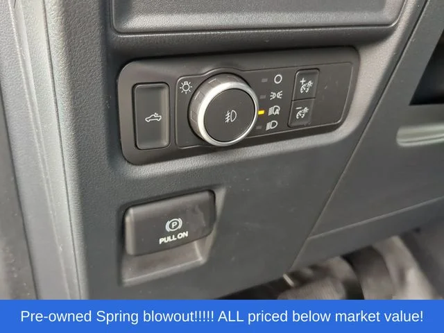 Used 2021 White Ford XL image 24