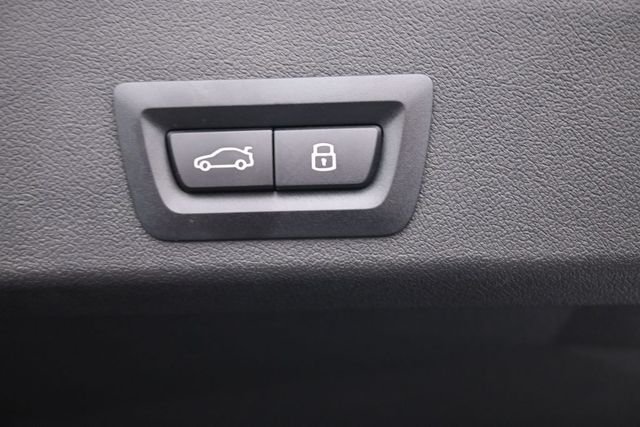 Used 2026 White BMW Label image 29