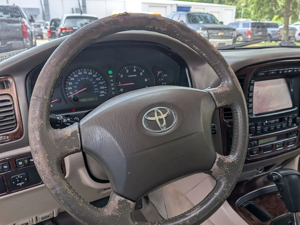 Used 2002 Green Toyota Base image 16