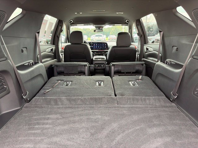 2025 Chevrolet Traverse Z71 - Photo 41