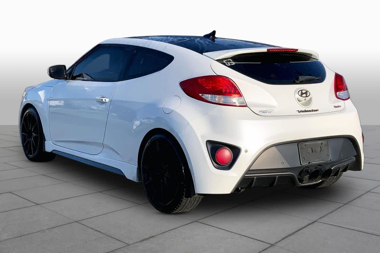 Used 2014 Elite White Pearl Hyundai Turbo image 11