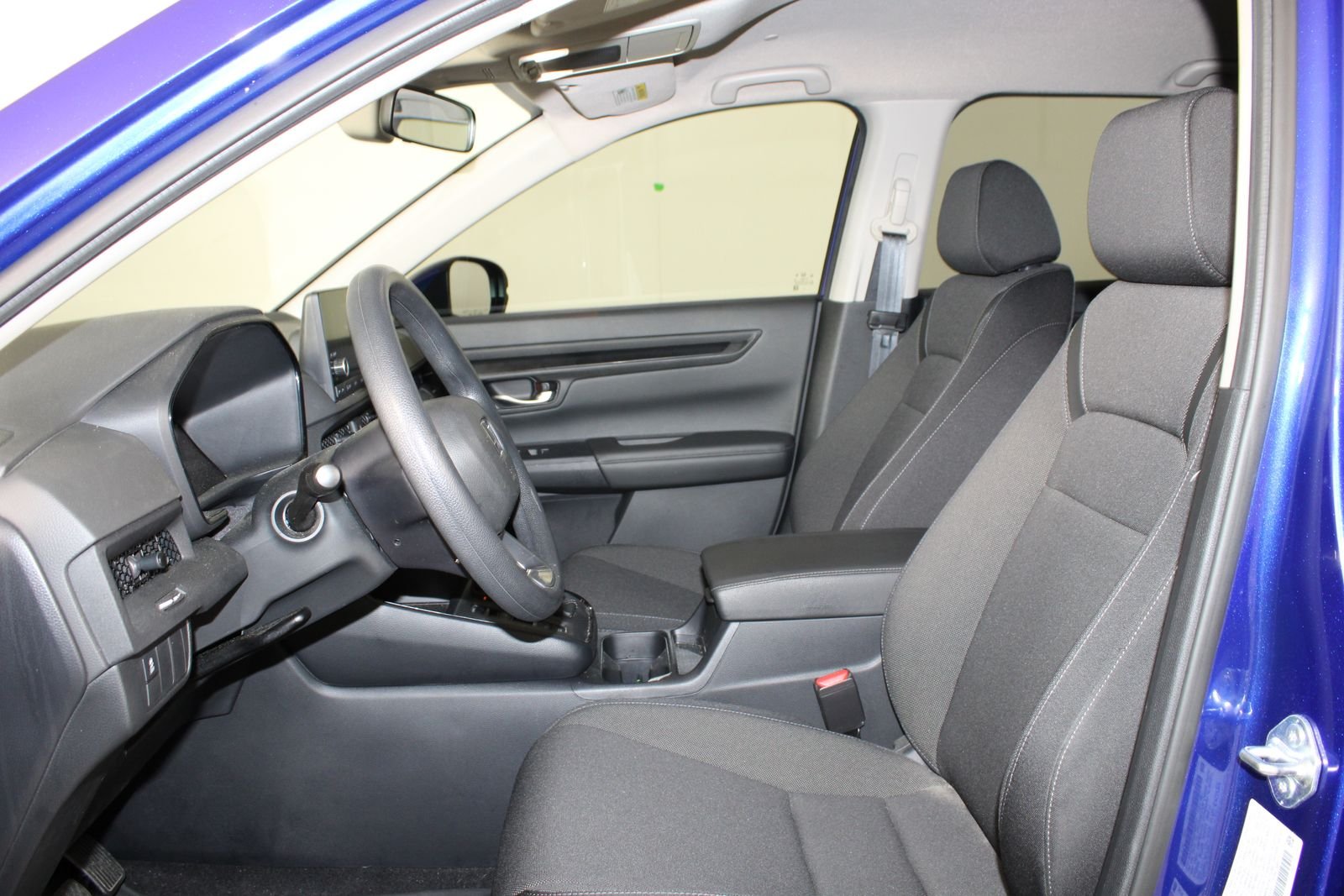 Used 2024  Honda LX image 9