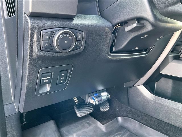 Used 2020 Magma Red Ford XLT image 30