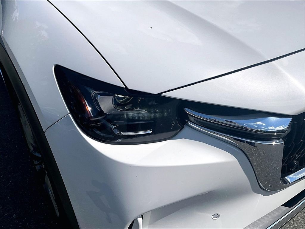 Used 2024 White Mazda 3.3 Turbo Premium Plus image 32